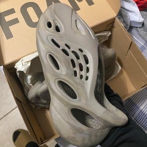 yeezy foam runners stone sage size 10